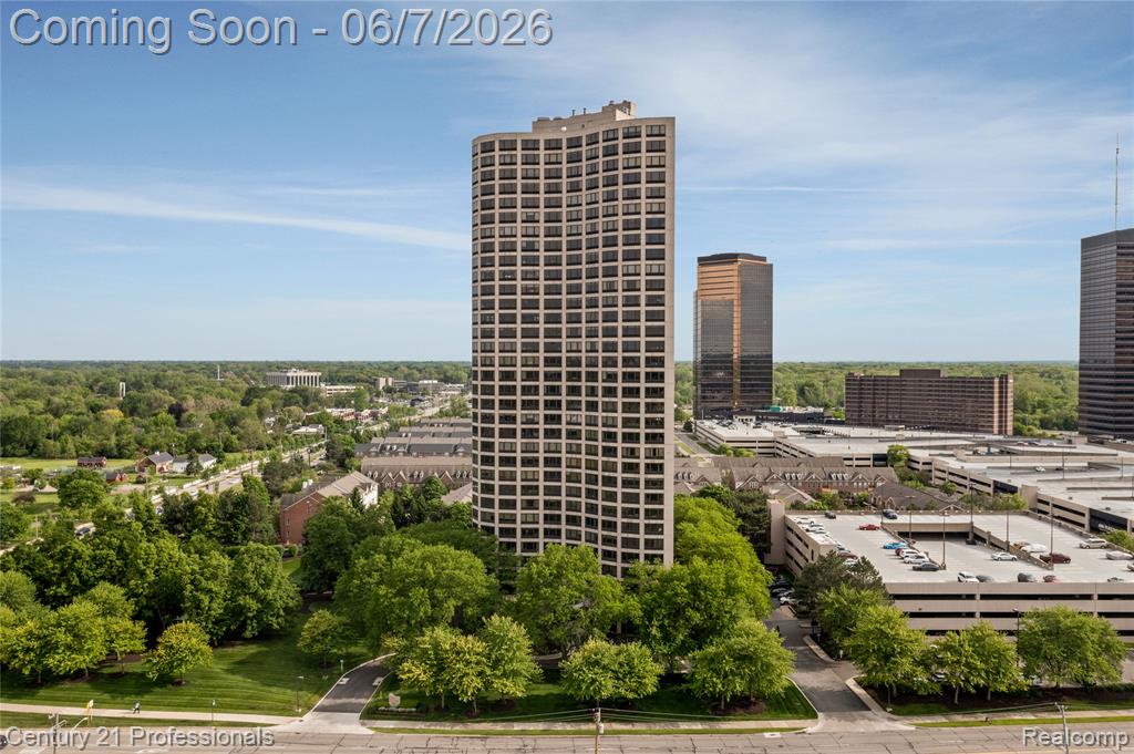 5000 Town Center Property Photo 40