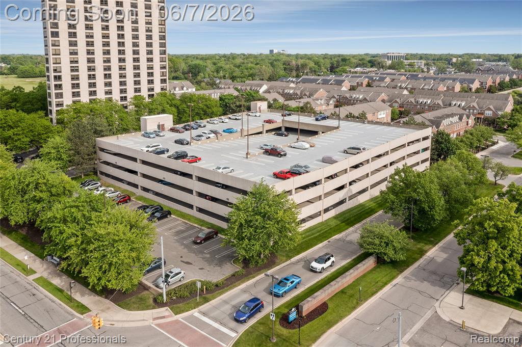 5000 Town Center Property Photo 44