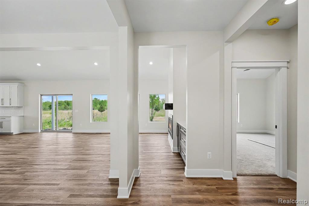 57560 Omo Road Property Photo 7