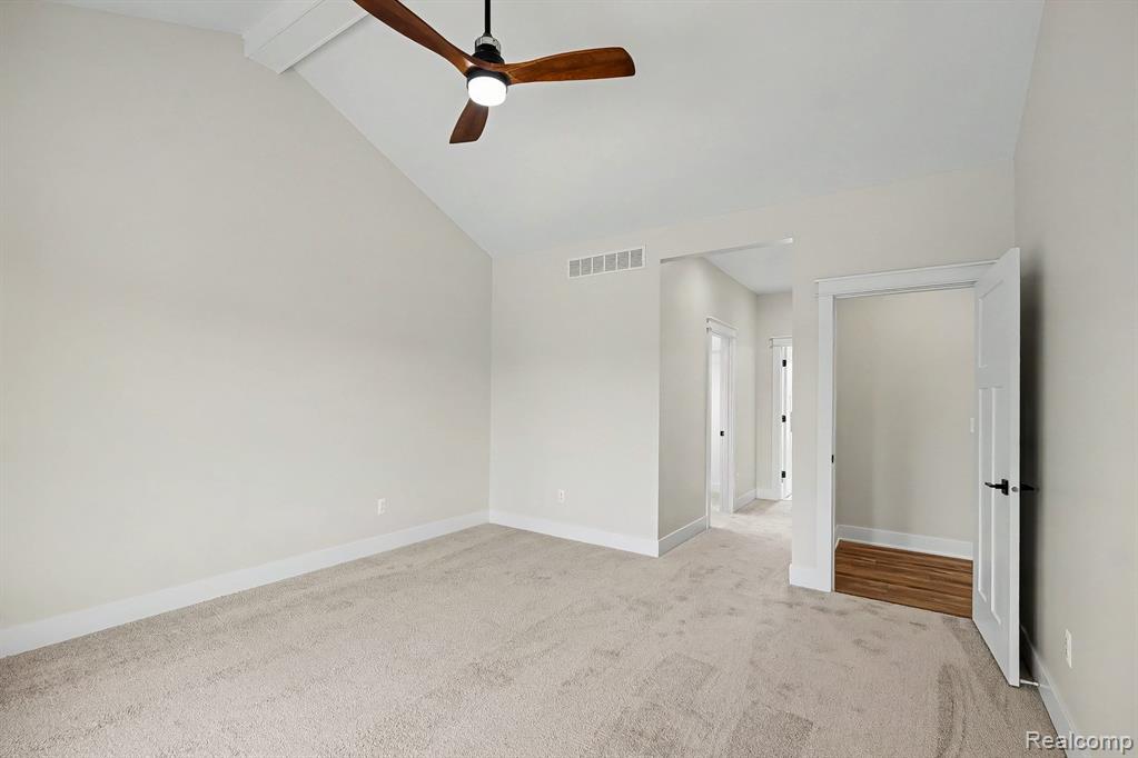 57560 Omo Road Property Photo 18