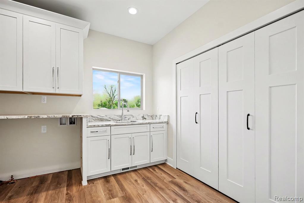 57560 Omo Road Property Photo 22
