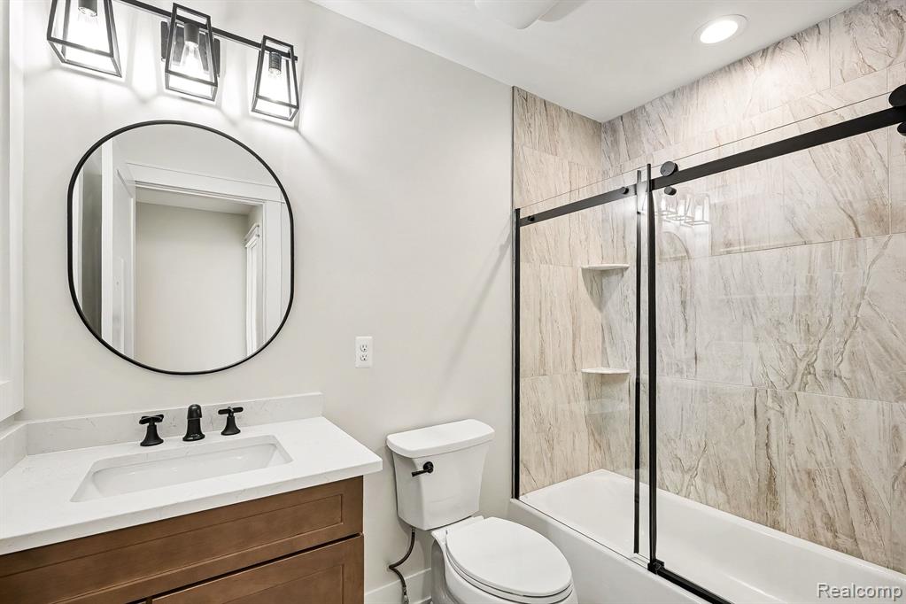 57560 Omo Road Property Photo 29