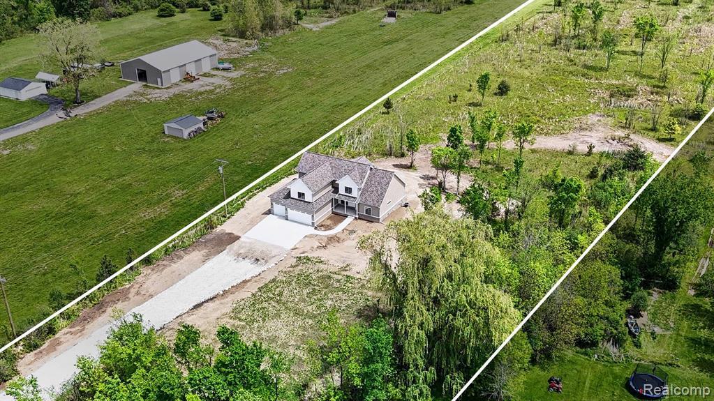 57560 Omo Road Property Photo 39
