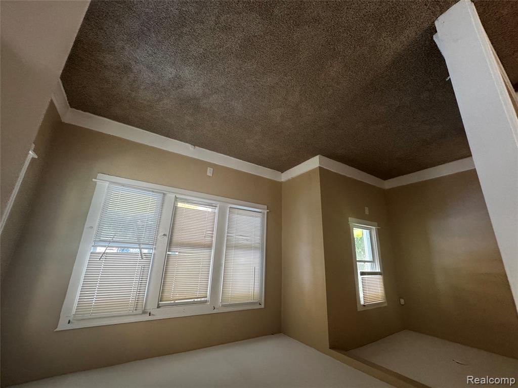 4191 Three Mile Drive Property Photo 4