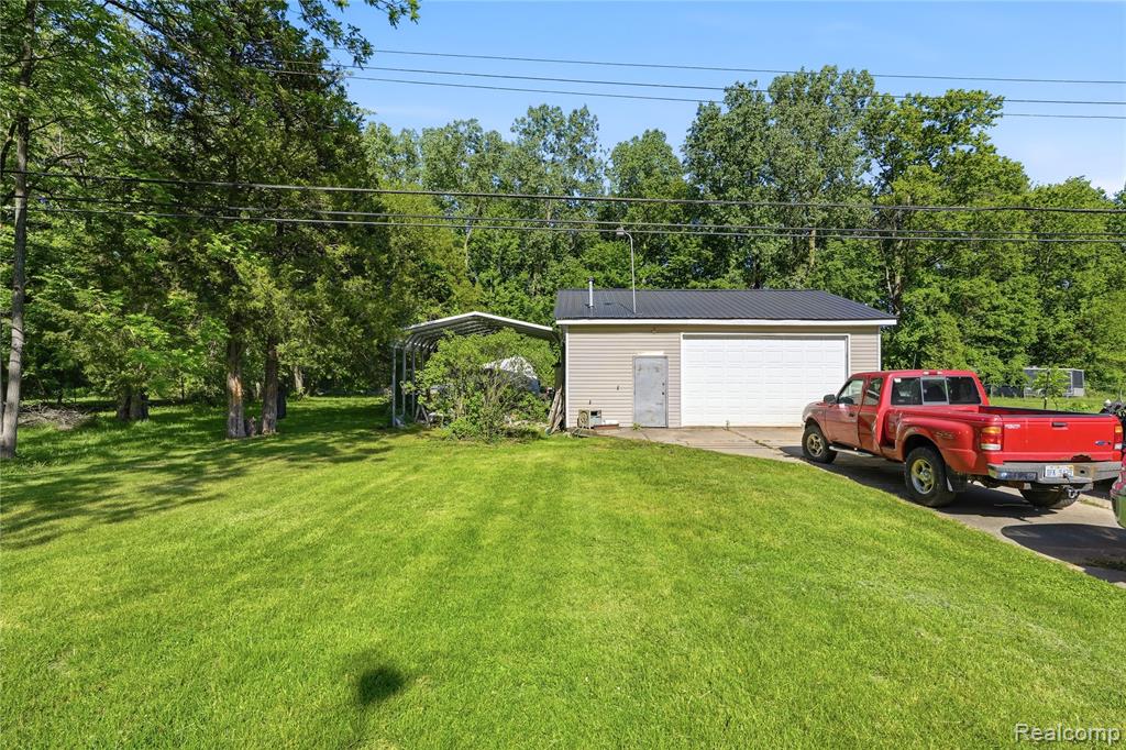 11583 Cape Cod Street Property Photo 2