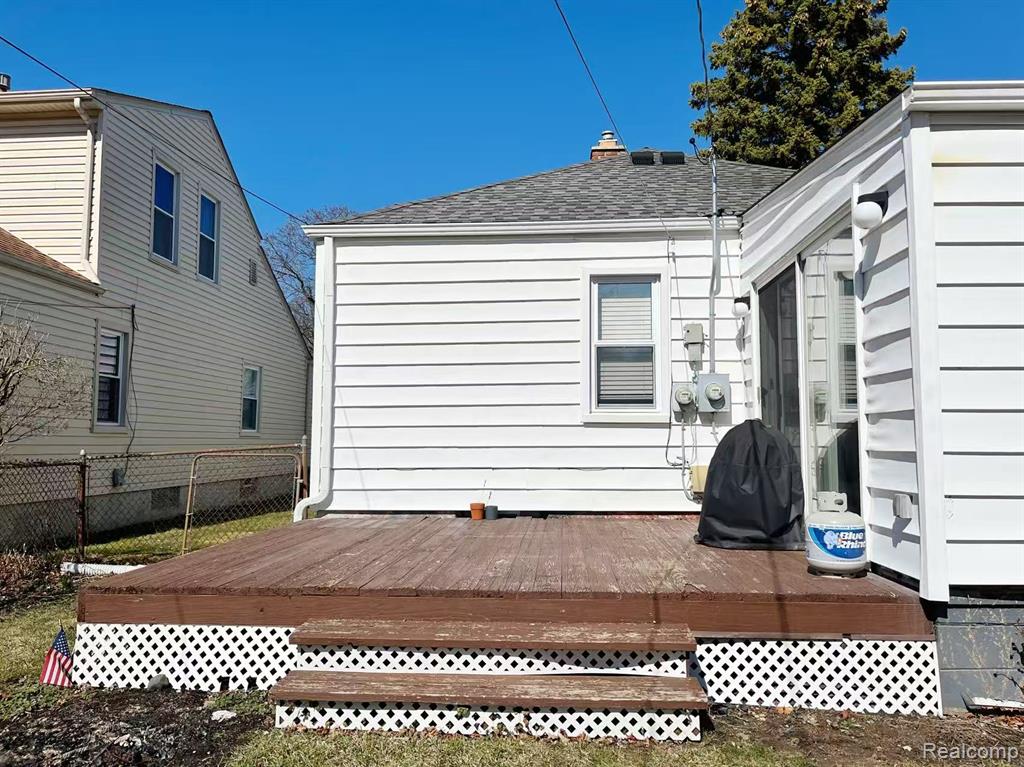 3303 Chester Road Property Photo 2