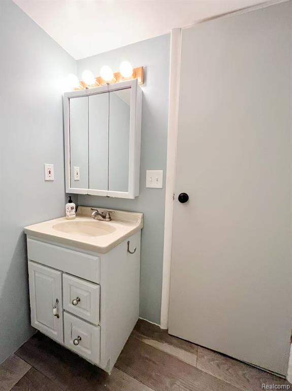 3303 Chester Road Property Photo 30