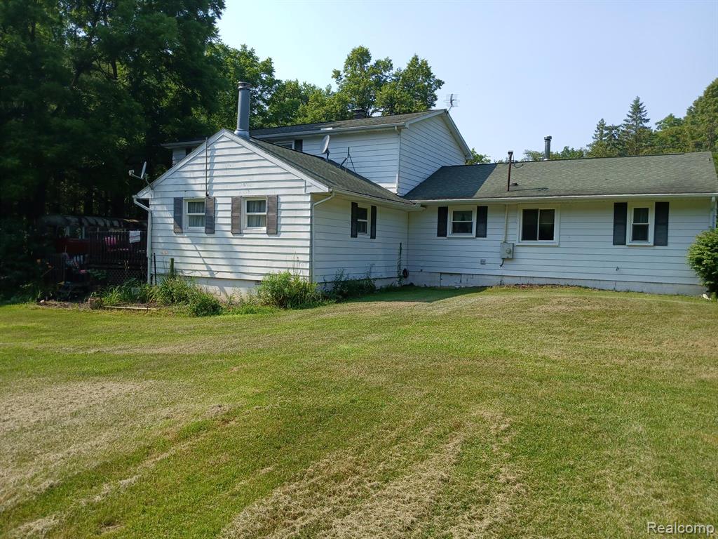 18073 Sharon Valley Road Property Photo 2