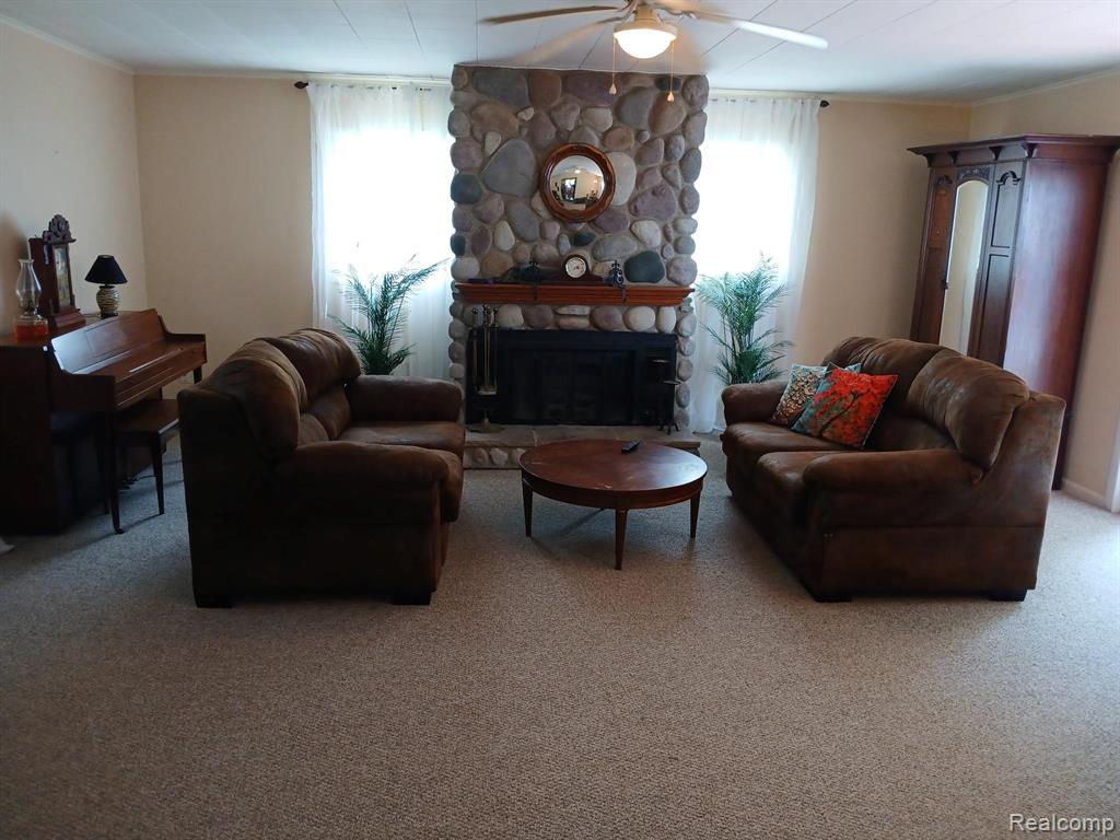 18073 Sharon Valley Road Property Photo 15
