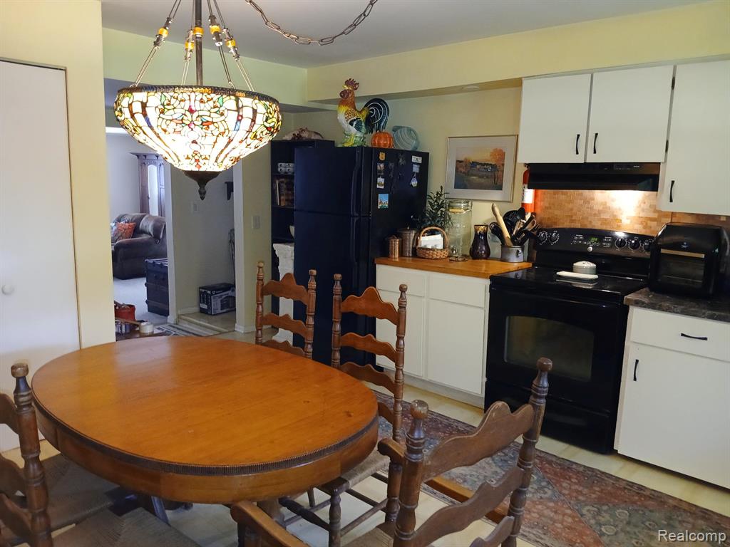 18073 Sharon Valley Road Property Photo 19