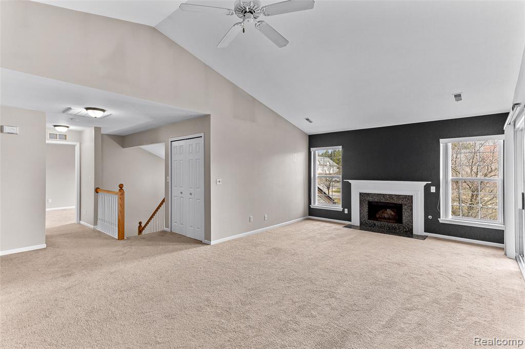 3553 Oakmonte Boulevard Property Photo 2