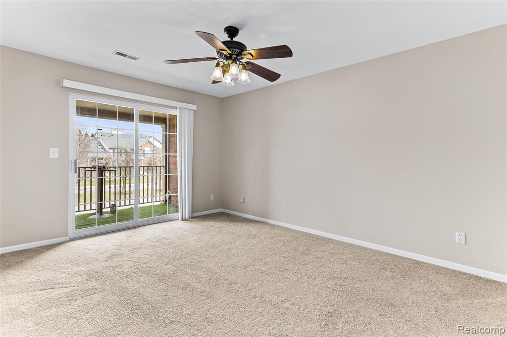 3553 Oakmonte Boulevard Property Photo 12
