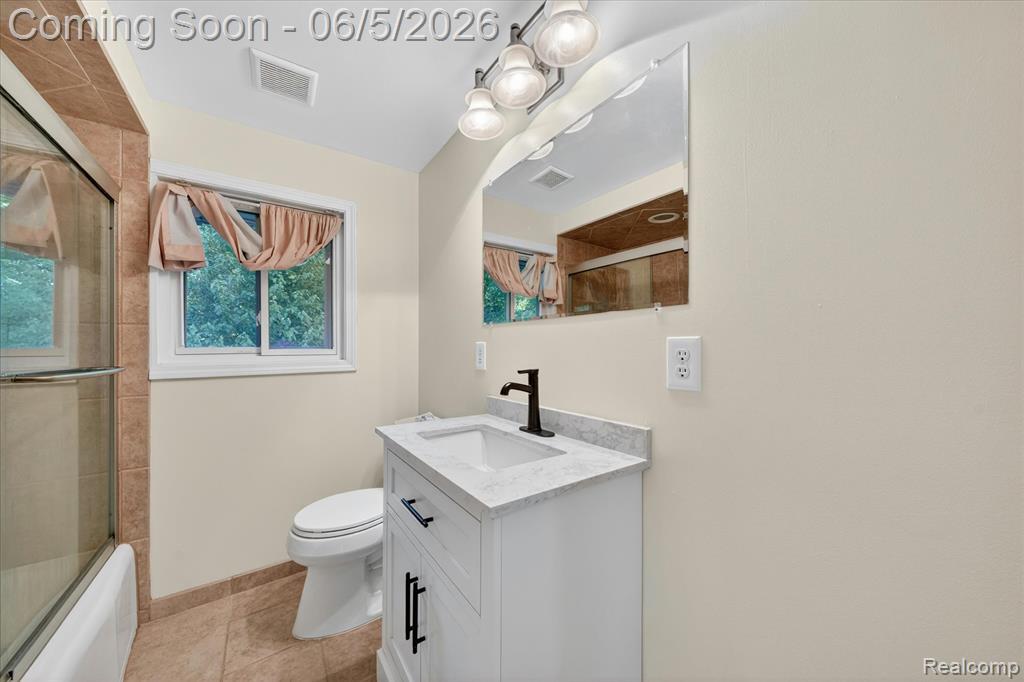 1035 N Old Woodward Avenue Property Photo 22