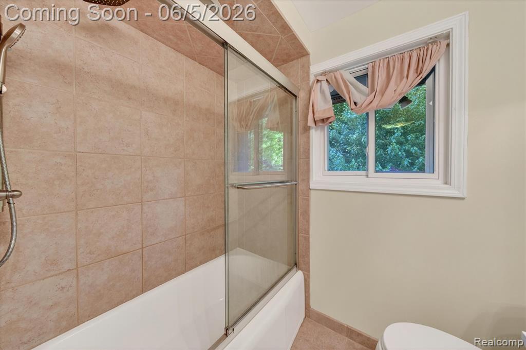 1035 N Old Woodward Avenue Property Photo 23