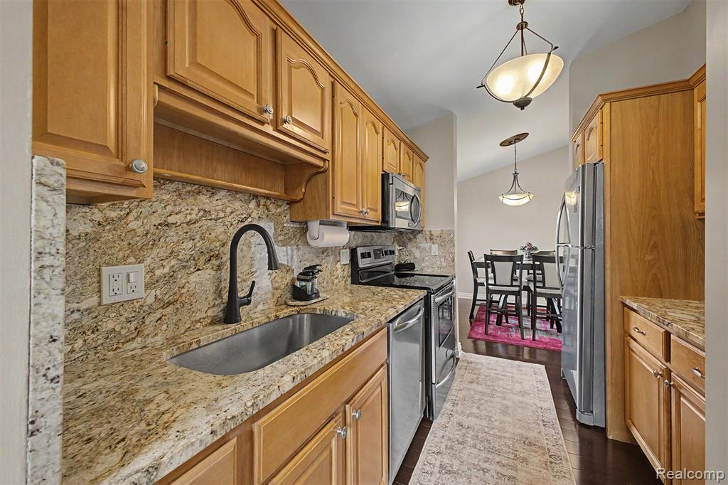 20872 E Glen Haven Circle Property Photo 18