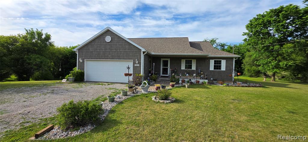 14062 Sanford Road Property Photo 1