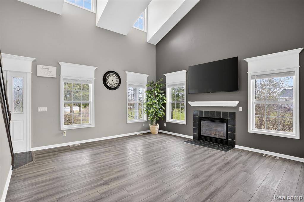 9055 Hegel Road Property Photo 19