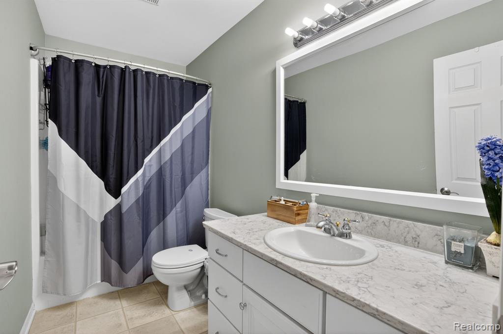 9055 Hegel Road Property Photo 39