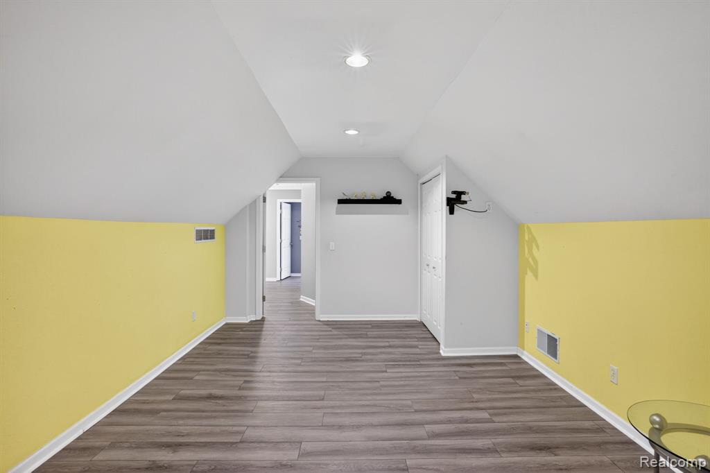 9055 Hegel Road Property Photo 44