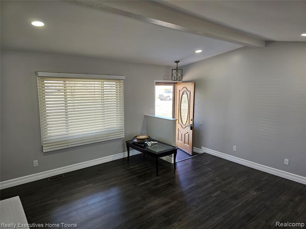 2458 Lindell Road Property Photo 4