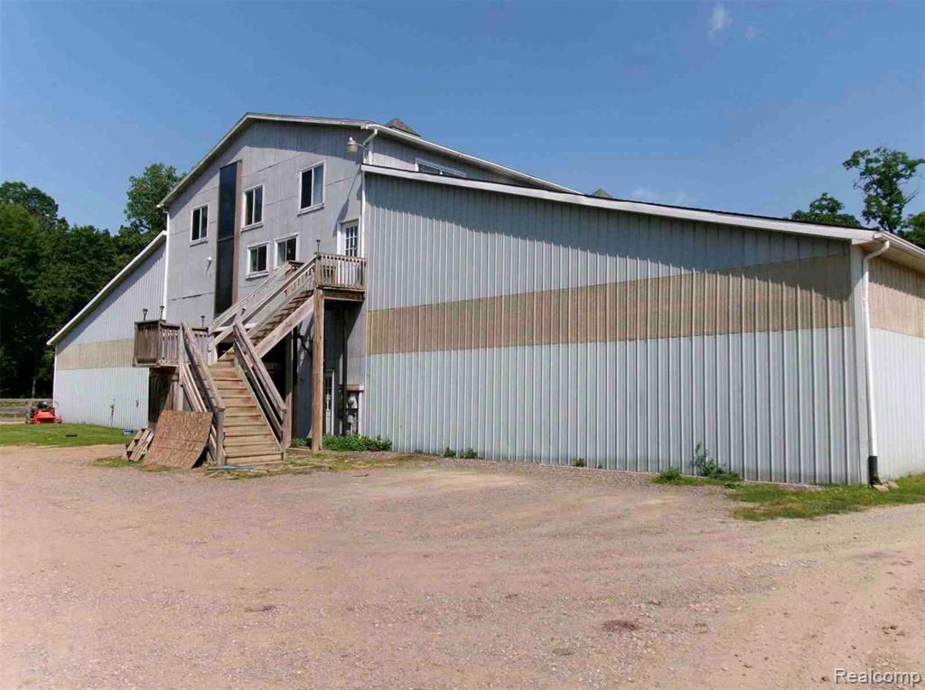 4441 Mack Road Property Photo 2