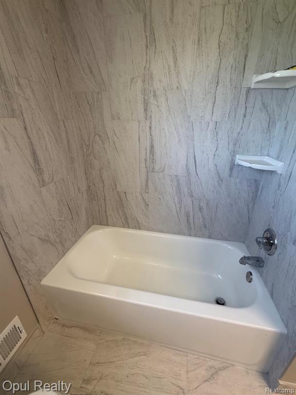 44250 Candlewood Drive Property Photo 9