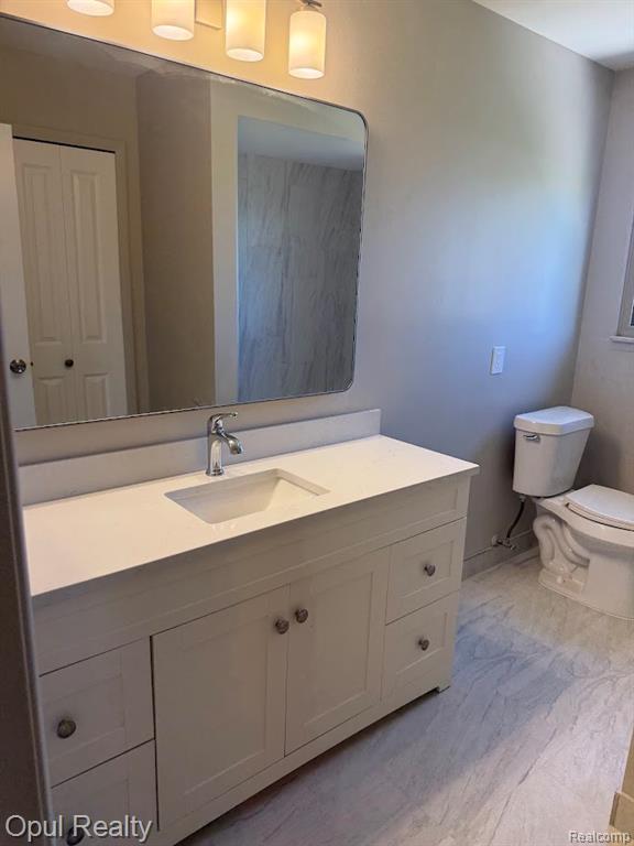 44250 Candlewood Drive Property Photo 10