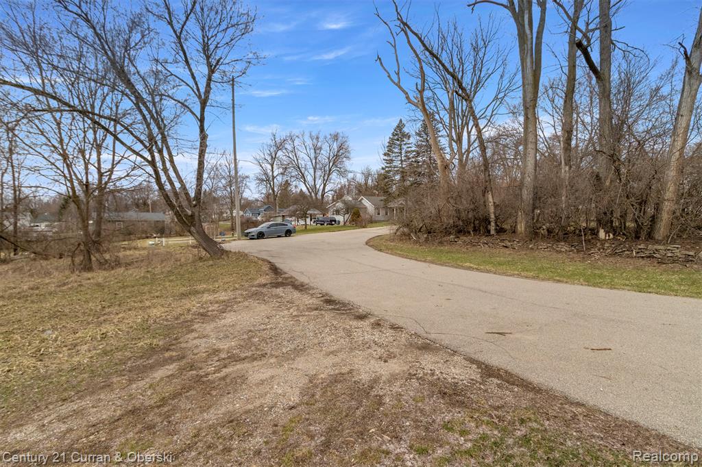 1139 S Dettman Road Property Photo 18