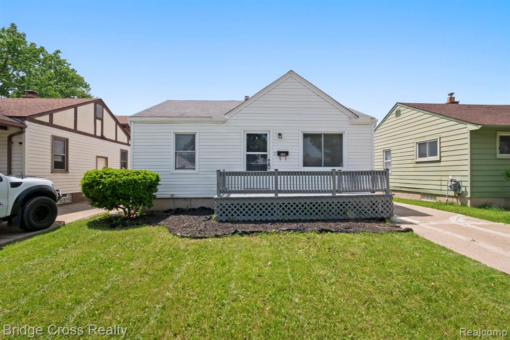 25515 Culver Street Property Photo 1