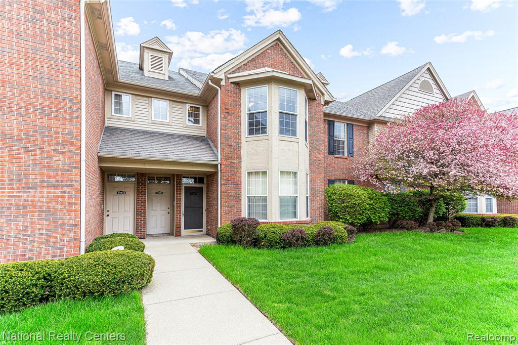 49277 Silver Birch Circle Property Photo 1