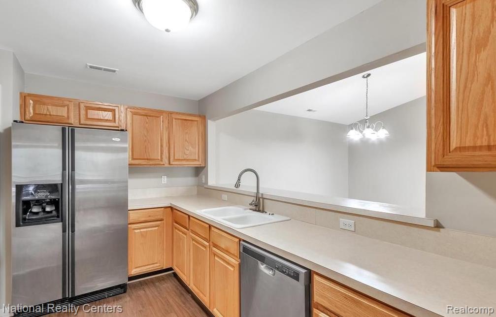 16707 Carriage Way Property Photo 14