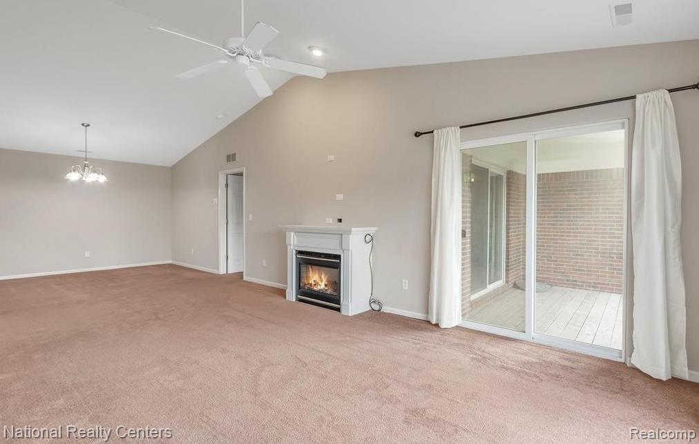 16707 Carriage Way Property Photo 16