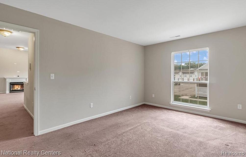 16707 Carriage Way Property Photo 18