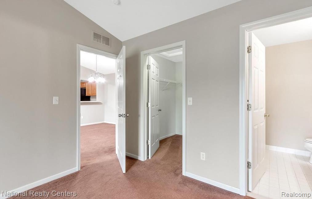 16707 Carriage Way Property Photo 20