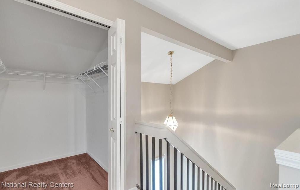 16707 Carriage Way Property Photo 24