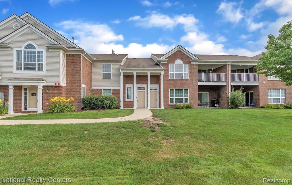 16707 Carriage Way Property Photo 25