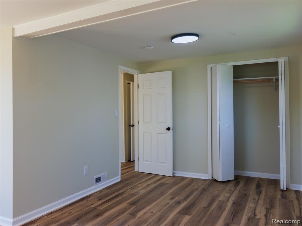 11560 Island Ct Court Property Photo 17