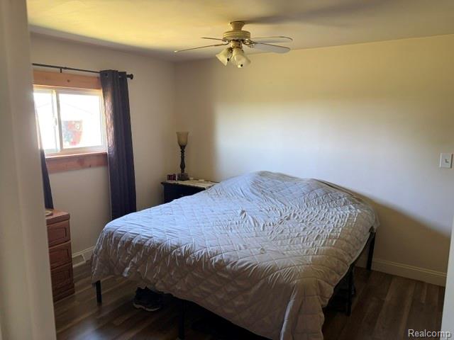 4815 Loree Road Property Photo 25