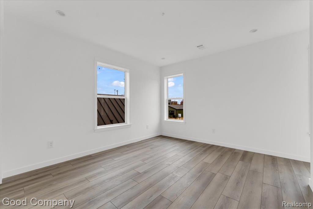 2838 16th Street Property Photo 15