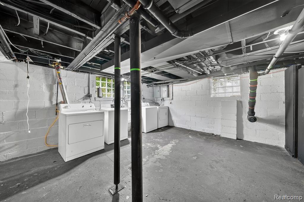 351 Edgewood Place Property Photo 20