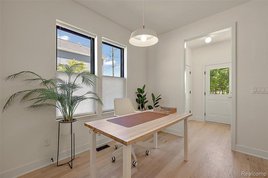 1482 Fischer Street Property Photo 16