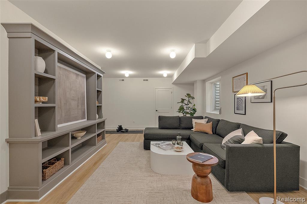 1482 Fischer Street Property Photo 37