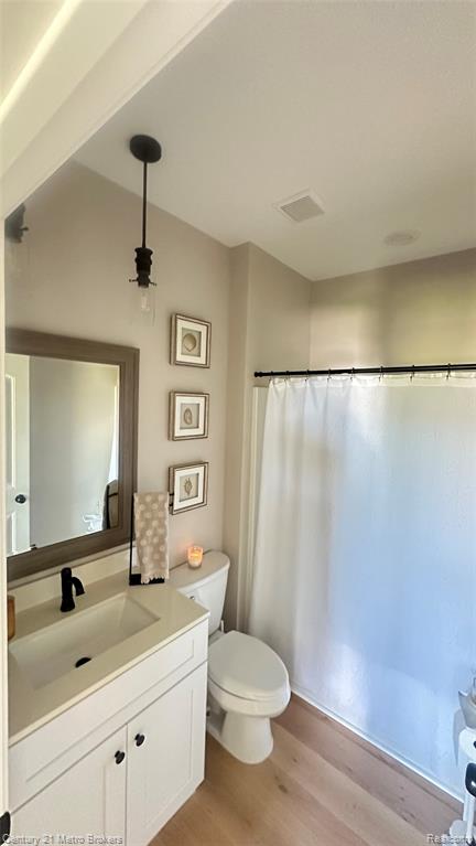 16437 Sleepy Hollow Drive Property Photo 21