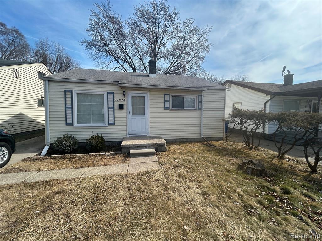 21076 Atlantic Avenue Property Photo 1