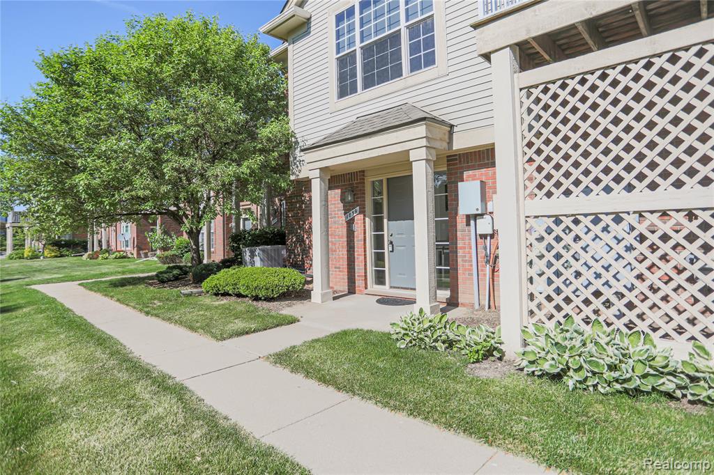 1859 Flagstone Circle Property Photo 3