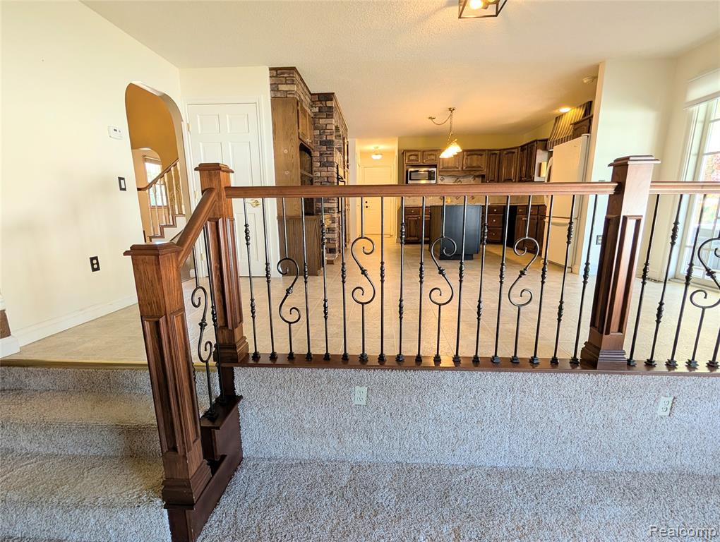 285 W Irwin Street Property Photo 33