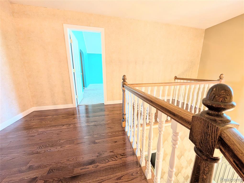 285 W Irwin Street Property Photo 51