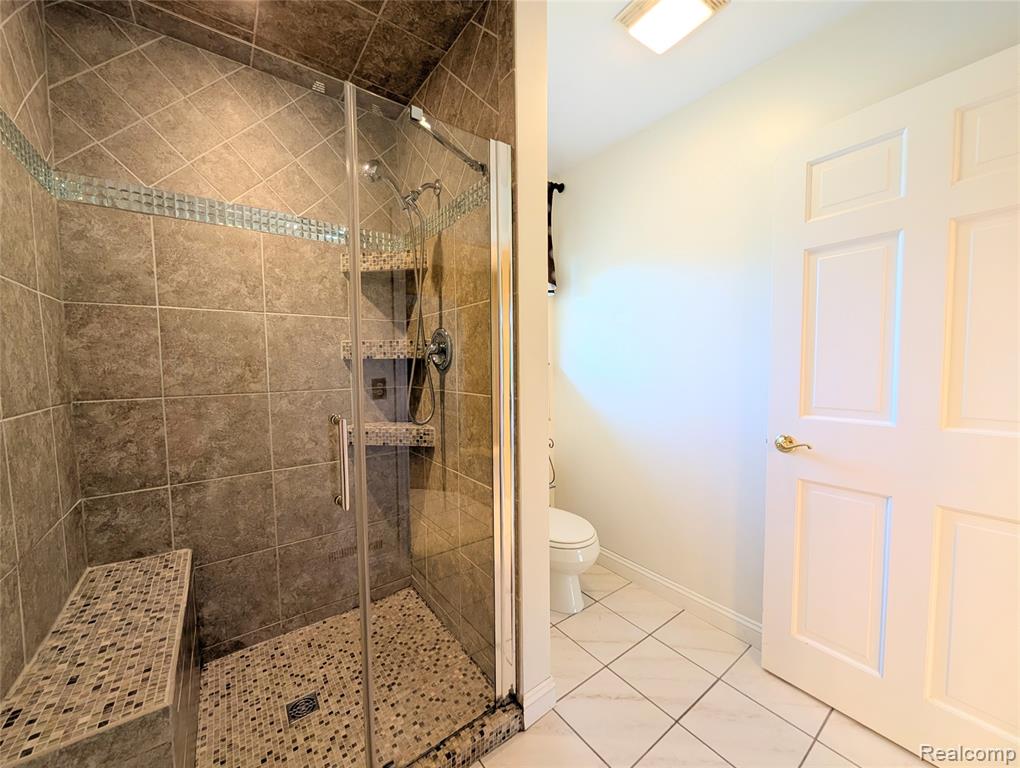 285 W Irwin Street Property Photo 61
