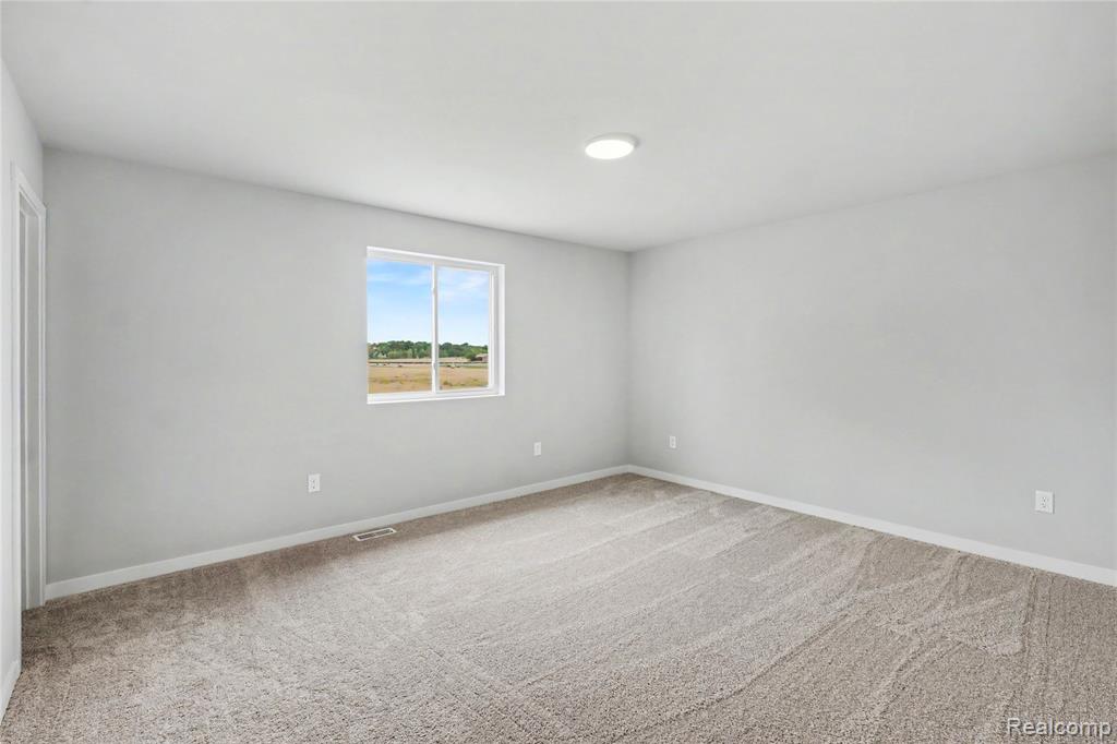 6044 Lahring Road Property Photo 10
