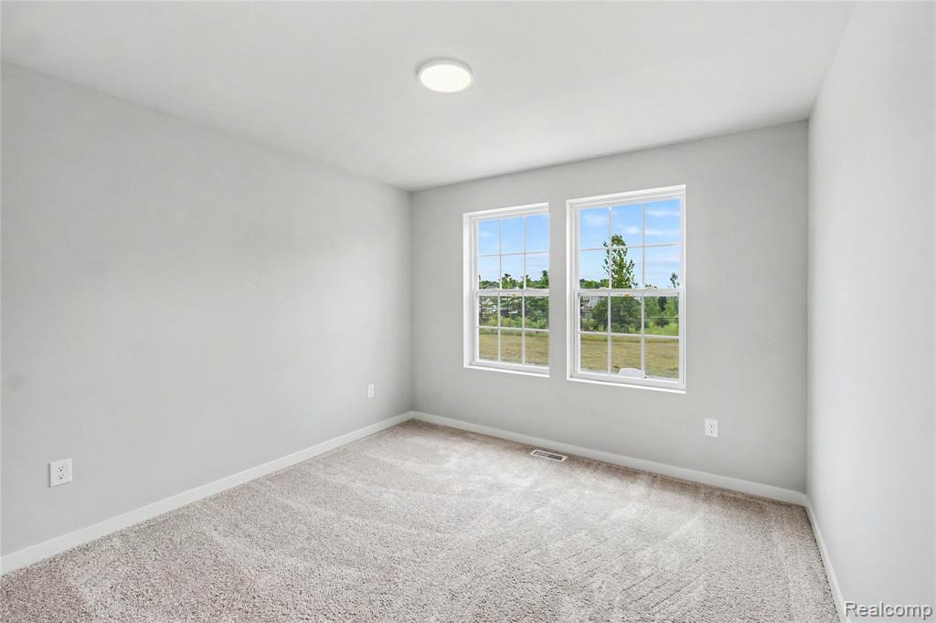 6044 Lahring Road Property Photo 14